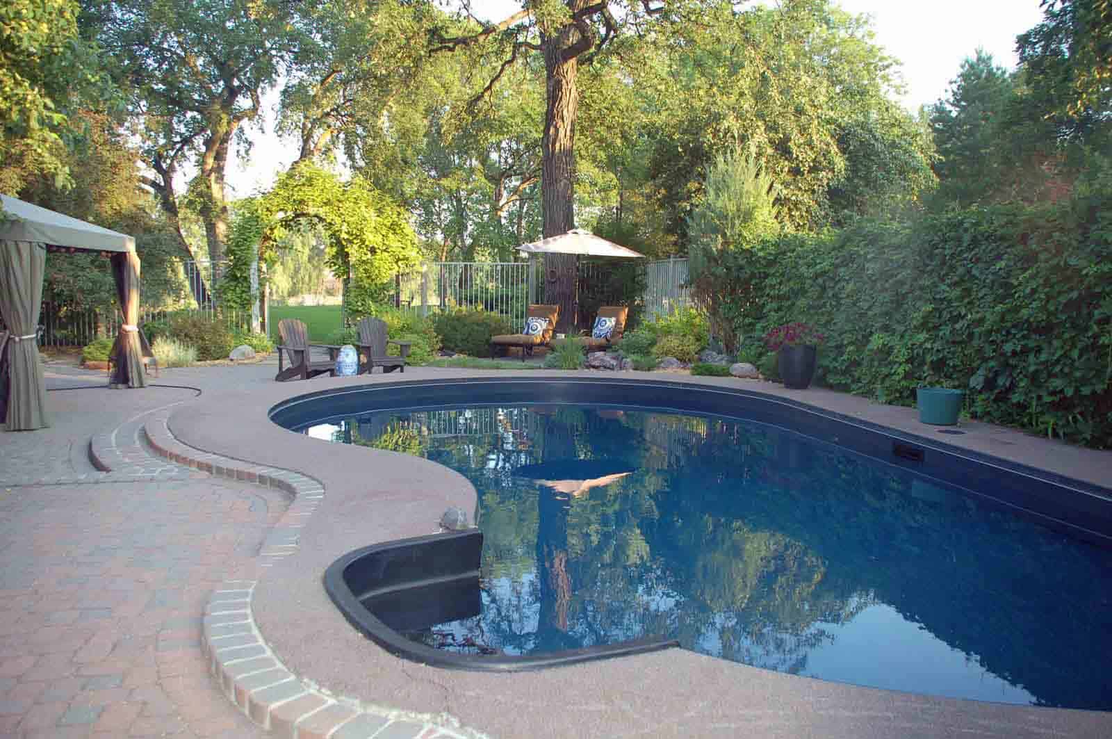 Black Granite Pool Liner UV Pools