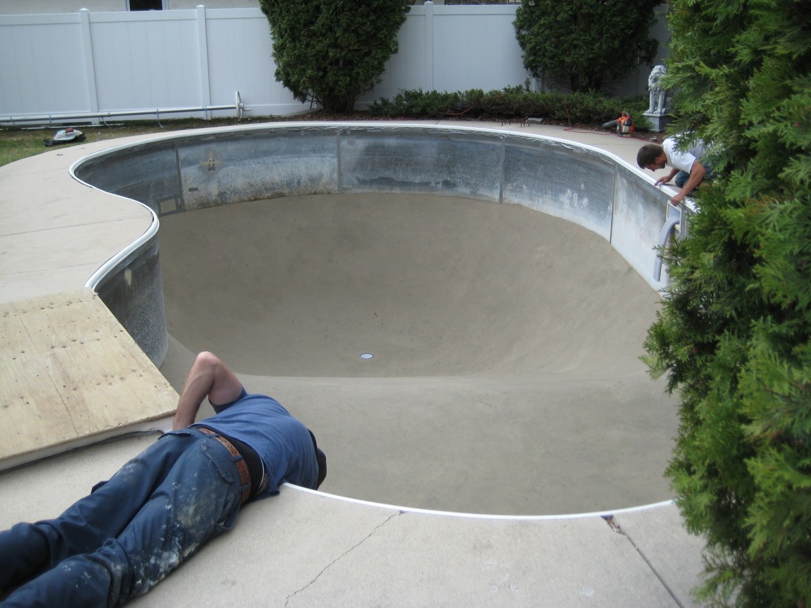 New Pool Floor UV Pools