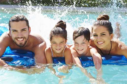 Steps To Take When Preparing Your Pool For Summer